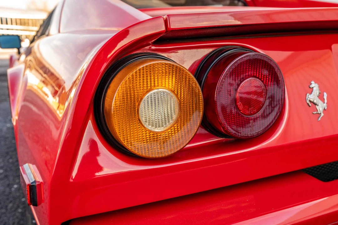 1988 Ferrari 328 GTS - Image 27 of 31
