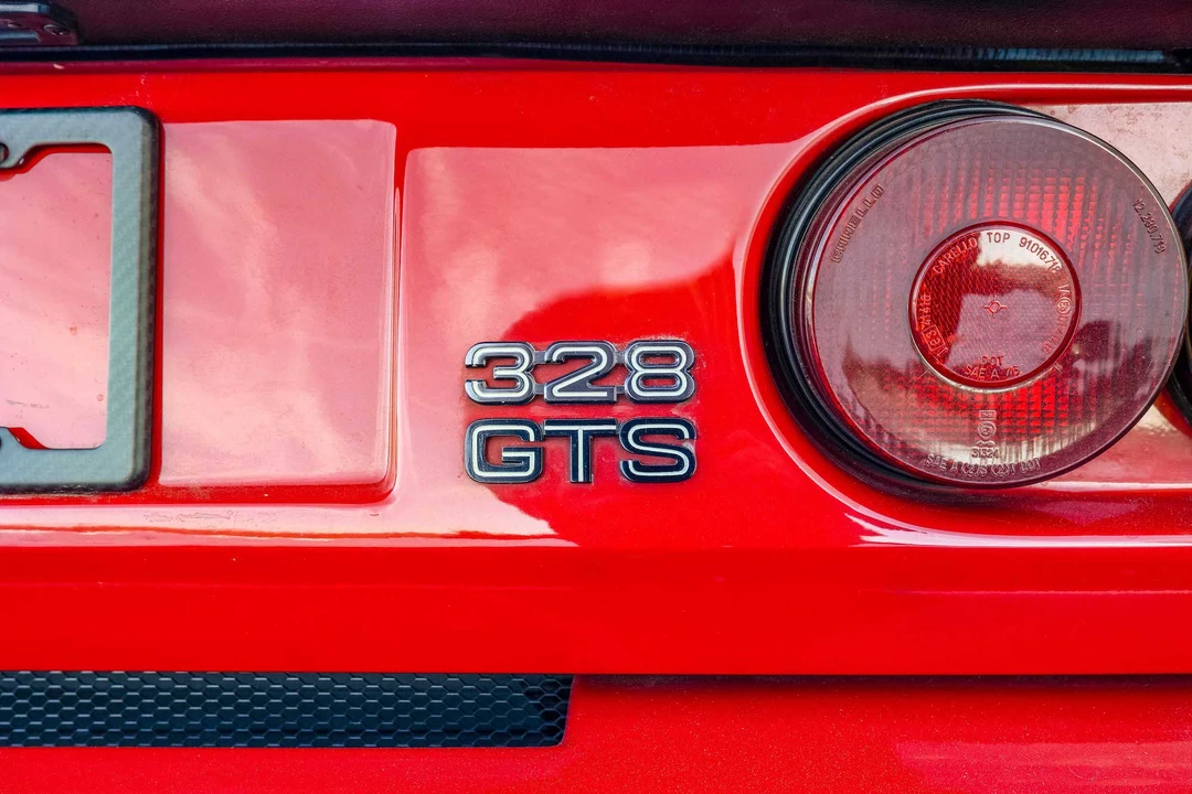 1988 Ferrari 328 GTS - Image 28 of 31