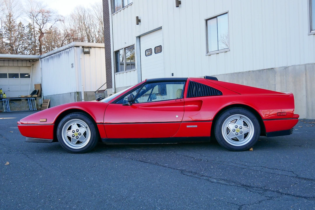 1988 Ferrari 328 GTS - Image 13 of 31