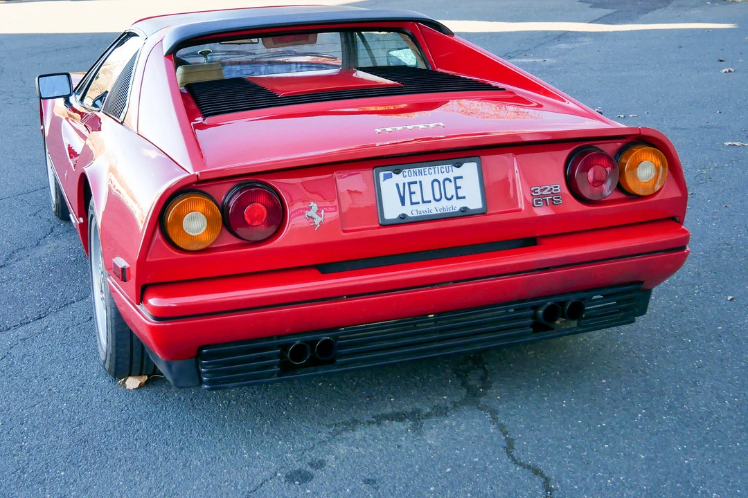 1988 Ferrari 328 GTS - Image 27 of 31