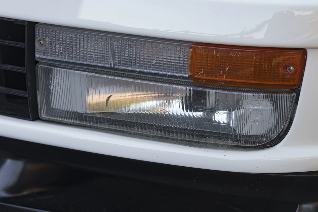 1988 Ferrari Testarossa - Image 22 of 31