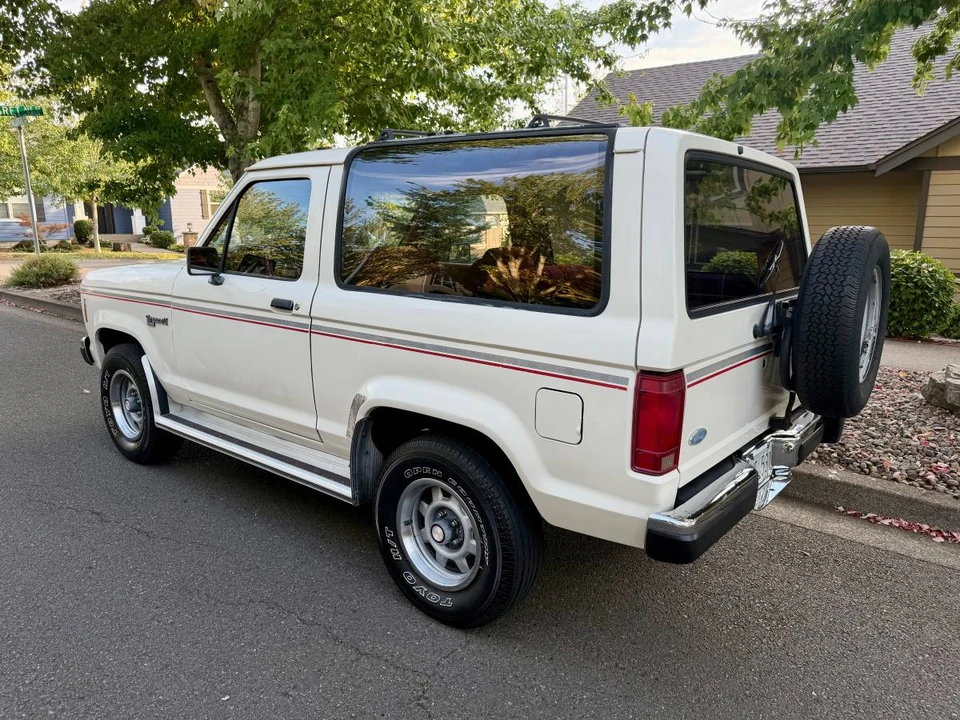 1988 Ford Bronco II - Image 4 of 12