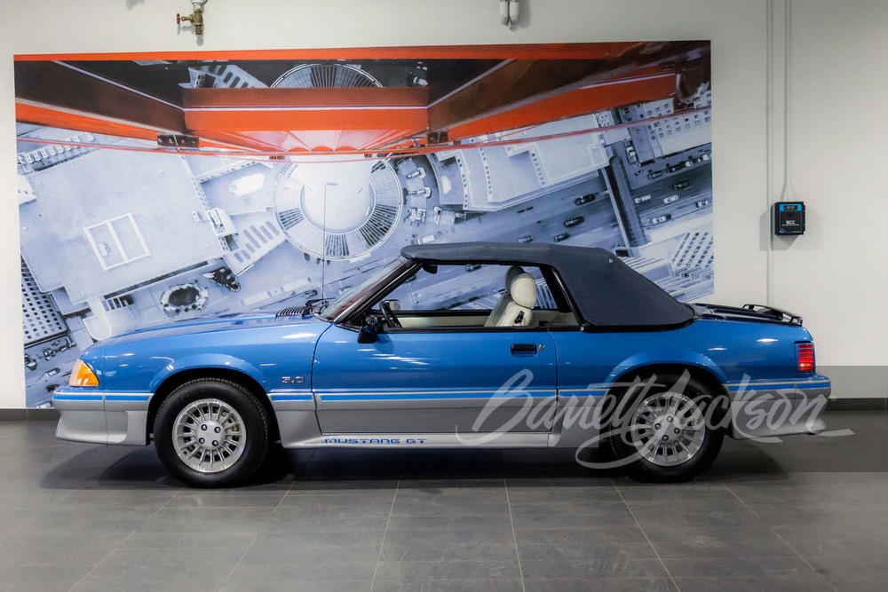 1988 Ford Mustang 3rd Gen - Image 11 of 12