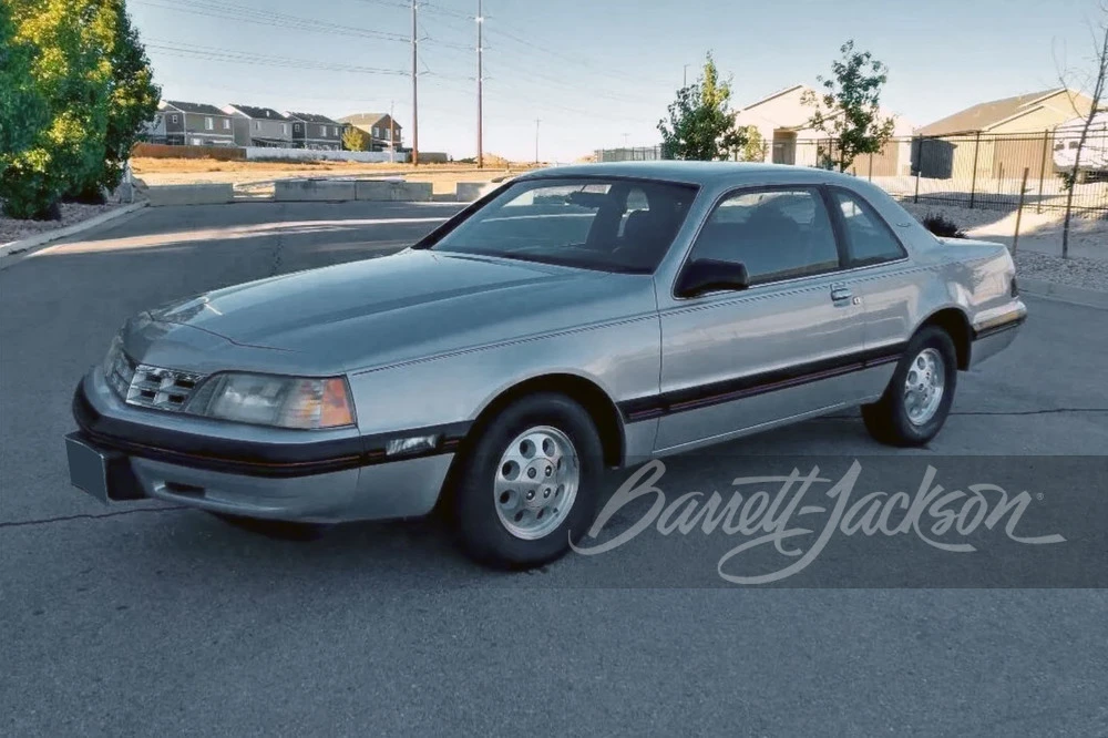 1988 Ford Thunderbird 9th Gen - Image 7 of 9