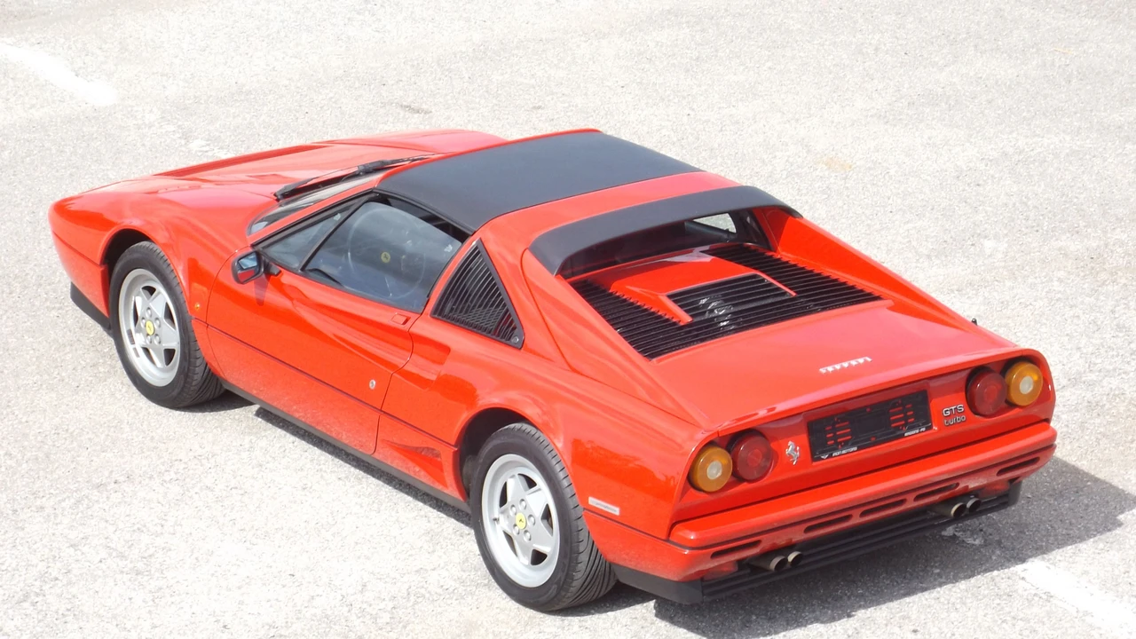 1988 Ferrari 308 - Image 9 of 19