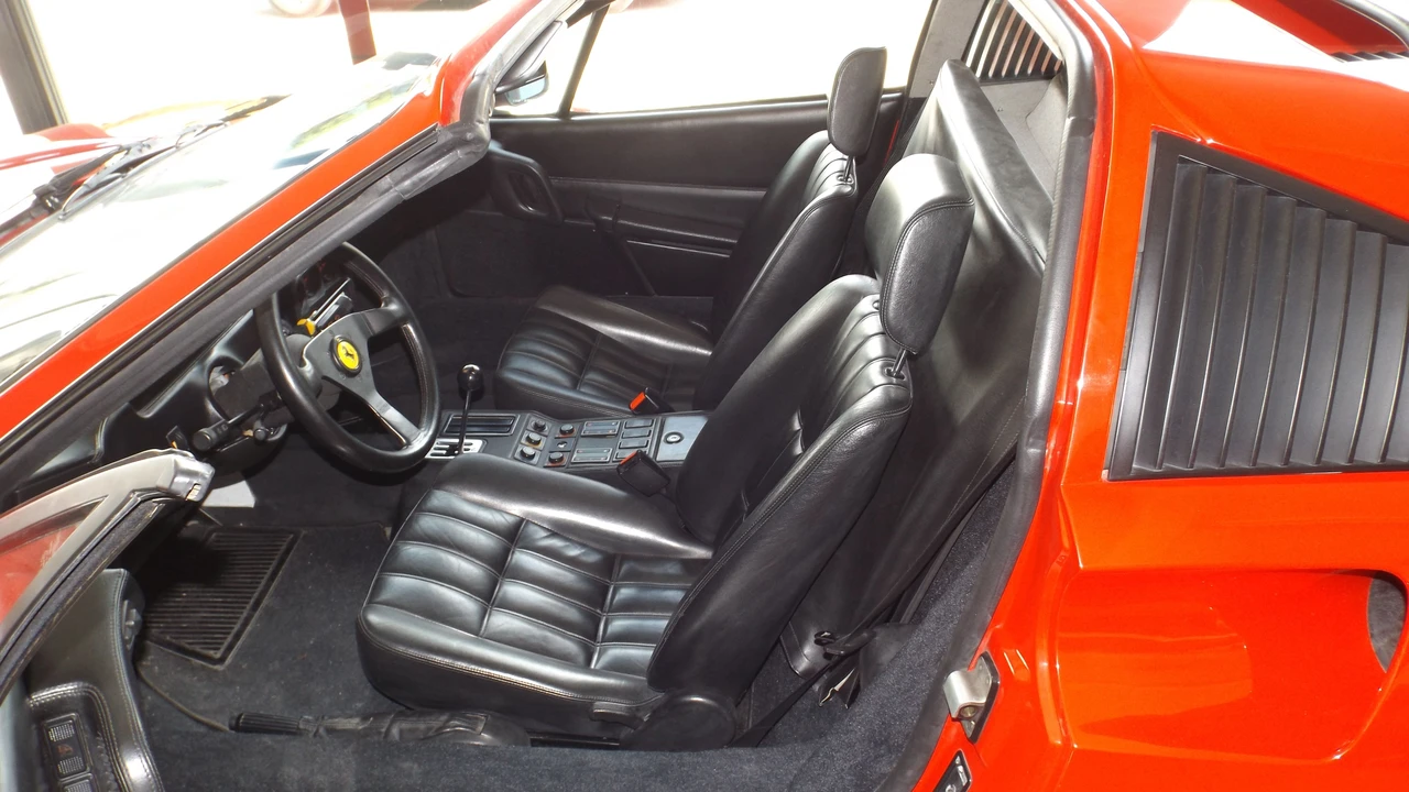 1988 Ferrari 308 - Image 13 of 19