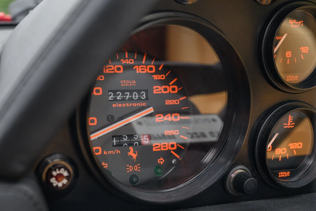 1988 Ferrari 328 GTB - Image 28 of 31