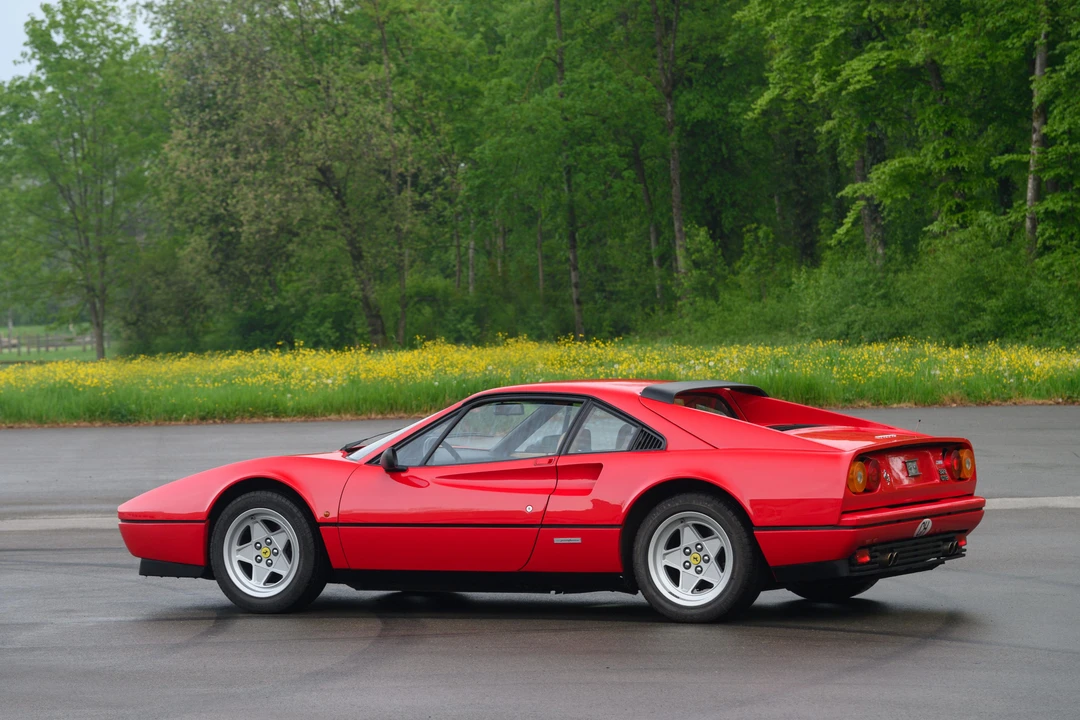 1988 Ferrari 328 GTB - Image 7 of 31