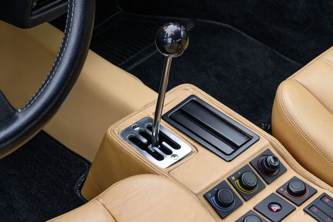 1988 Ferrari 328 GTB - Image 29 of 31