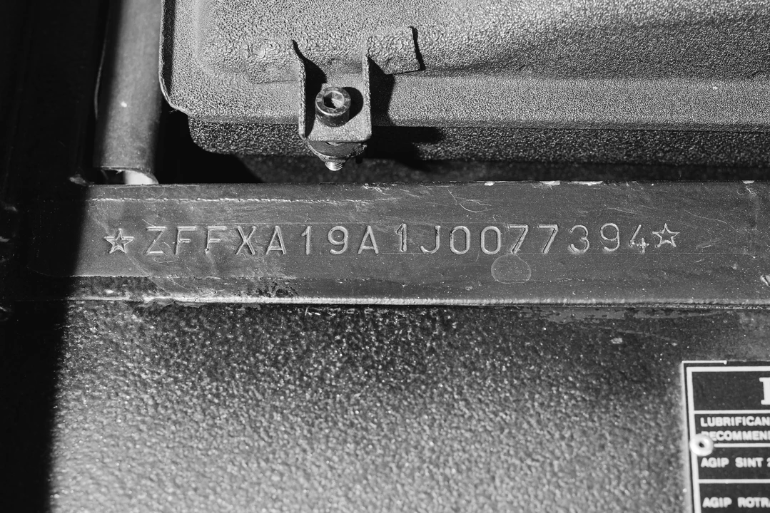 1988 Ferrari 328 GTB - Image 9 of 31