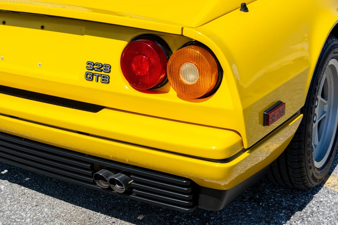 1988 Ferrari 328 GTB - Image 16 of 31