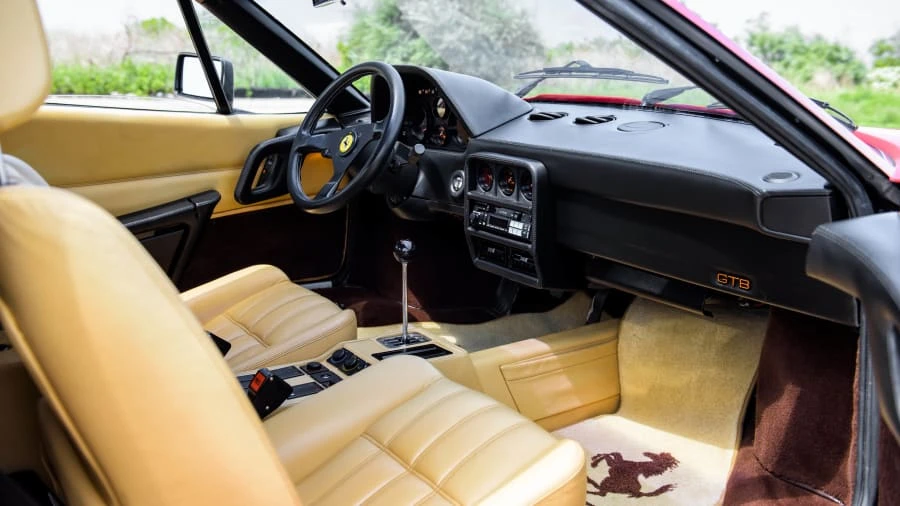 1988 Ferrari 328 GTB - Image 5 of 12