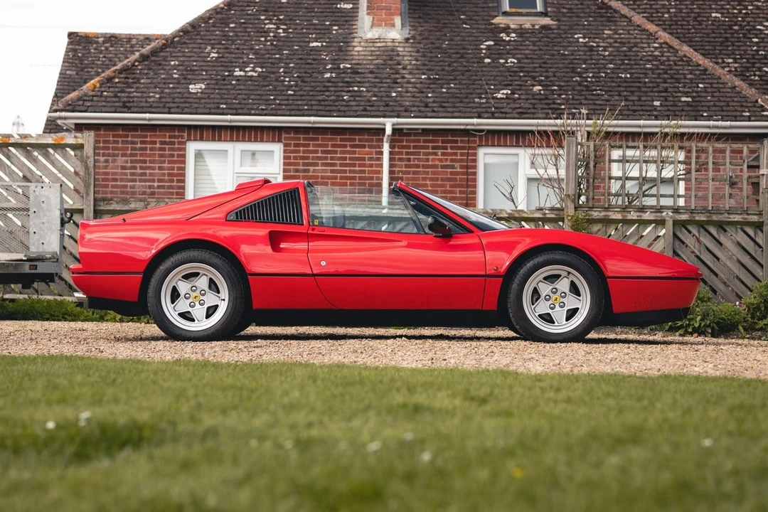 1988 Ferrari 328 GTS - Image 8 of 30