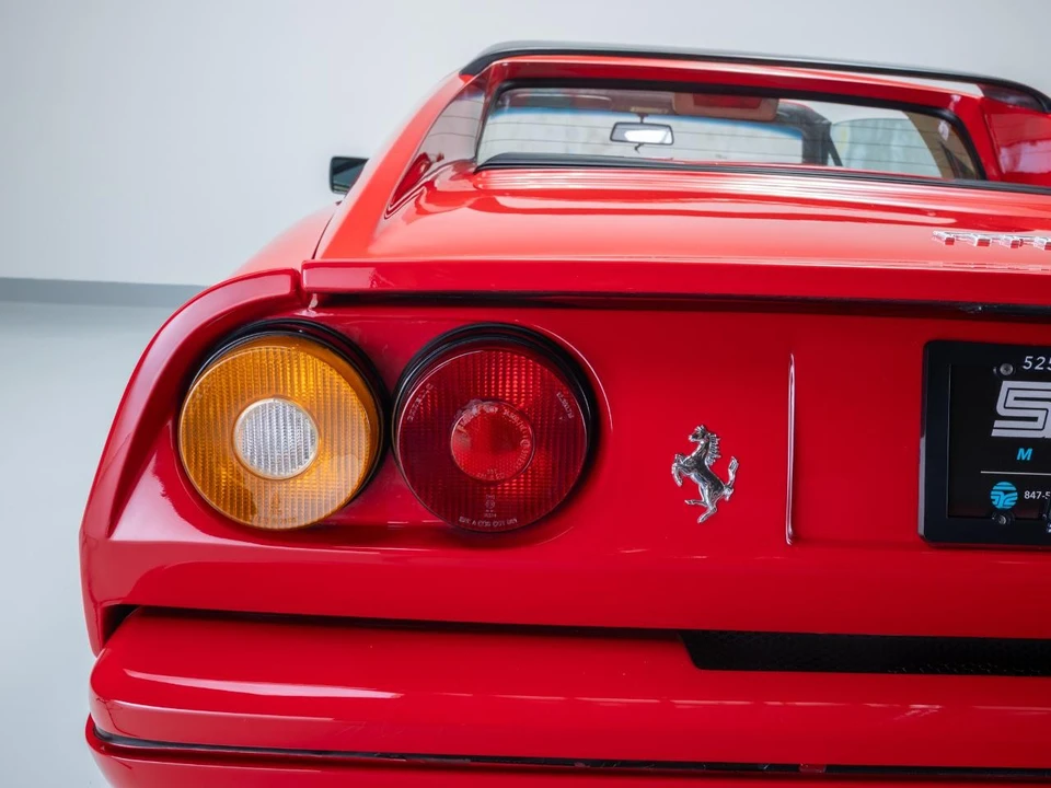 1988 Ferrari 328 GTS - Image 24 of 31