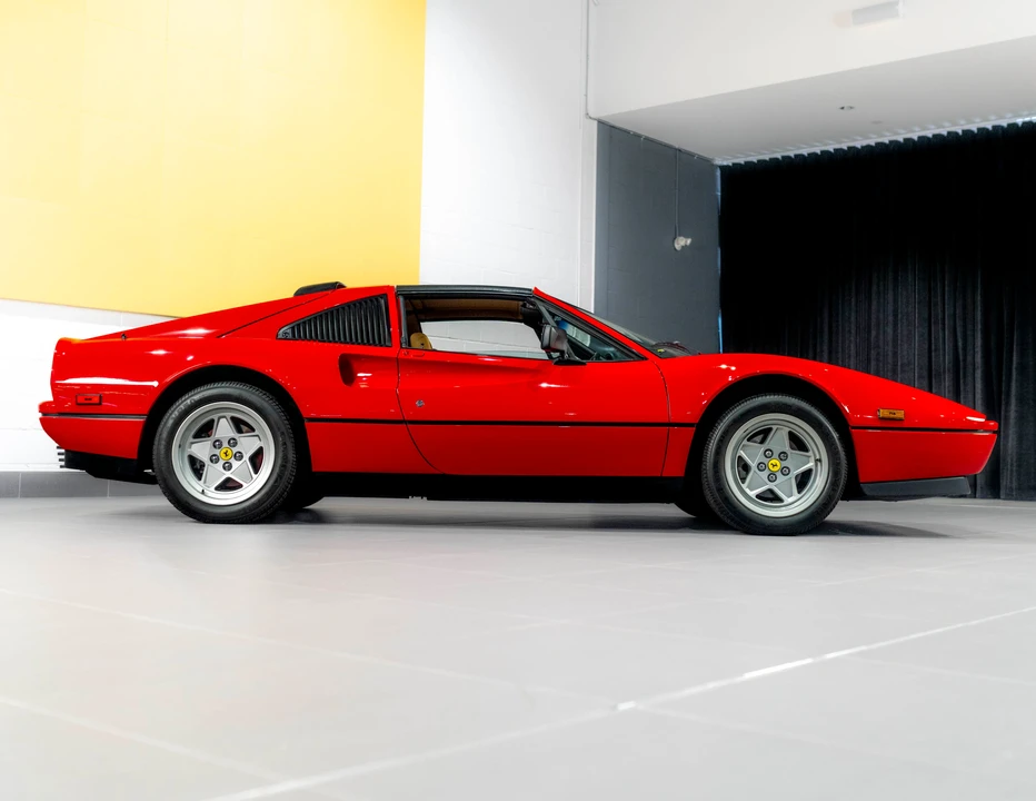 1988 Ferrari 328 GTS - Image 20 of 31