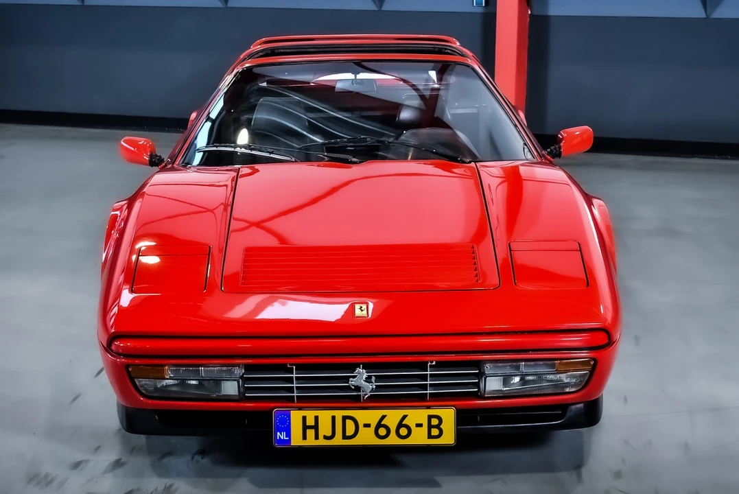 1988 Ferrari 328 GTS - Image 2 of 30