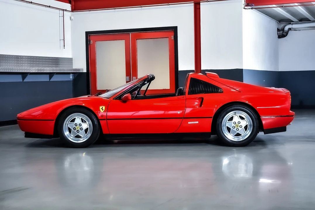 1988 Ferrari 328 GTS - Image 25 of 30