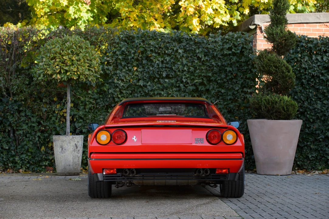 1988 Ferrari 328 GTS - Image 7 of 25
