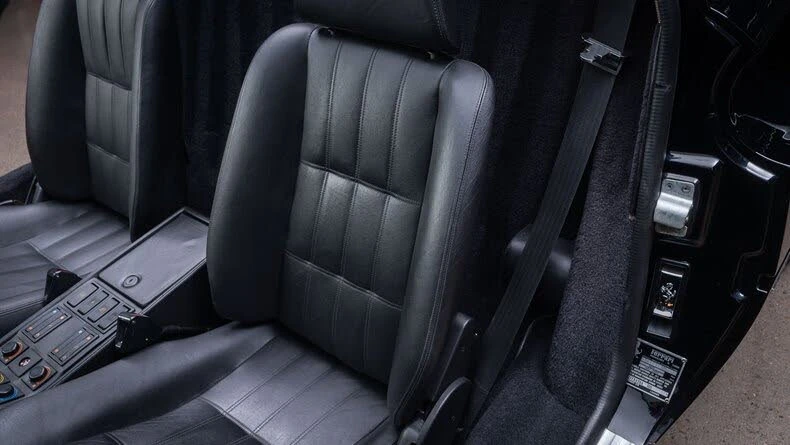 1988 Ferrari 328 GTS - Image 11 of 17