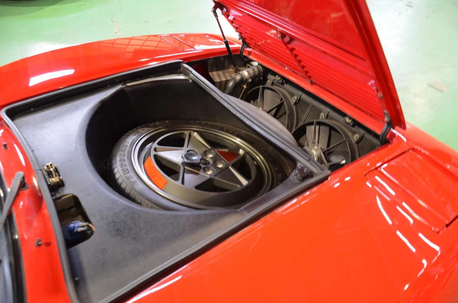 1988 Ferrari 328 GTS - Image 8 of 10