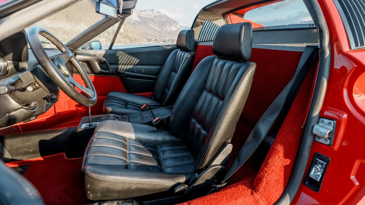 1988 Ferrari 328 GTS - Image 10 of 31