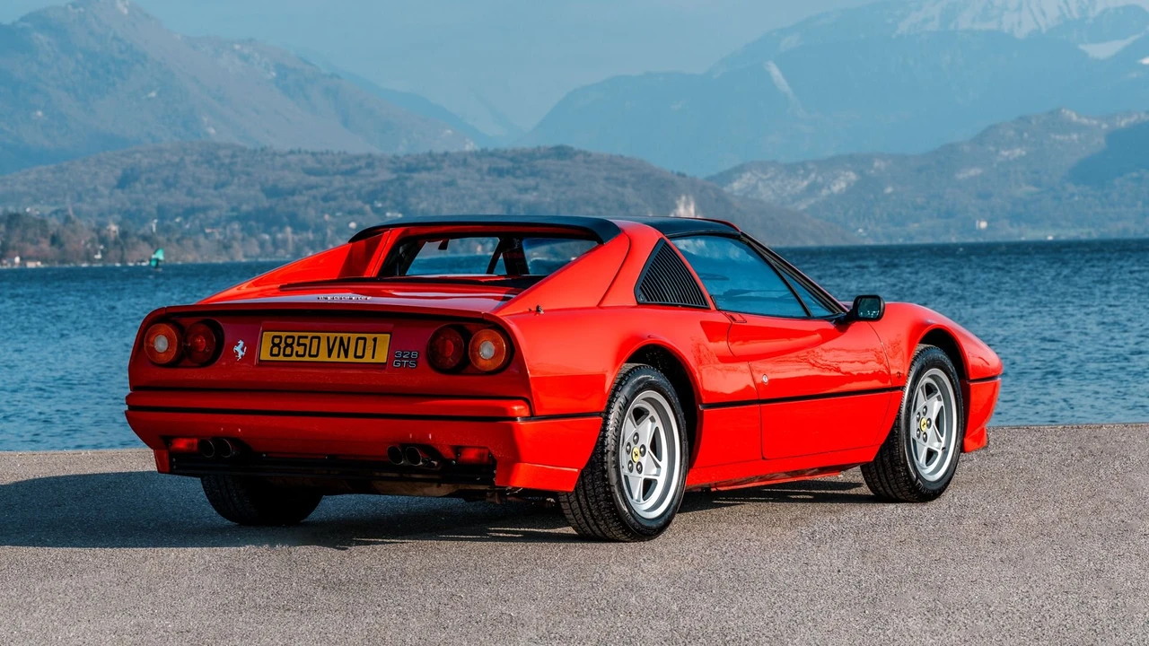 1988 Ferrari 328 GTS - Image 3 of 31