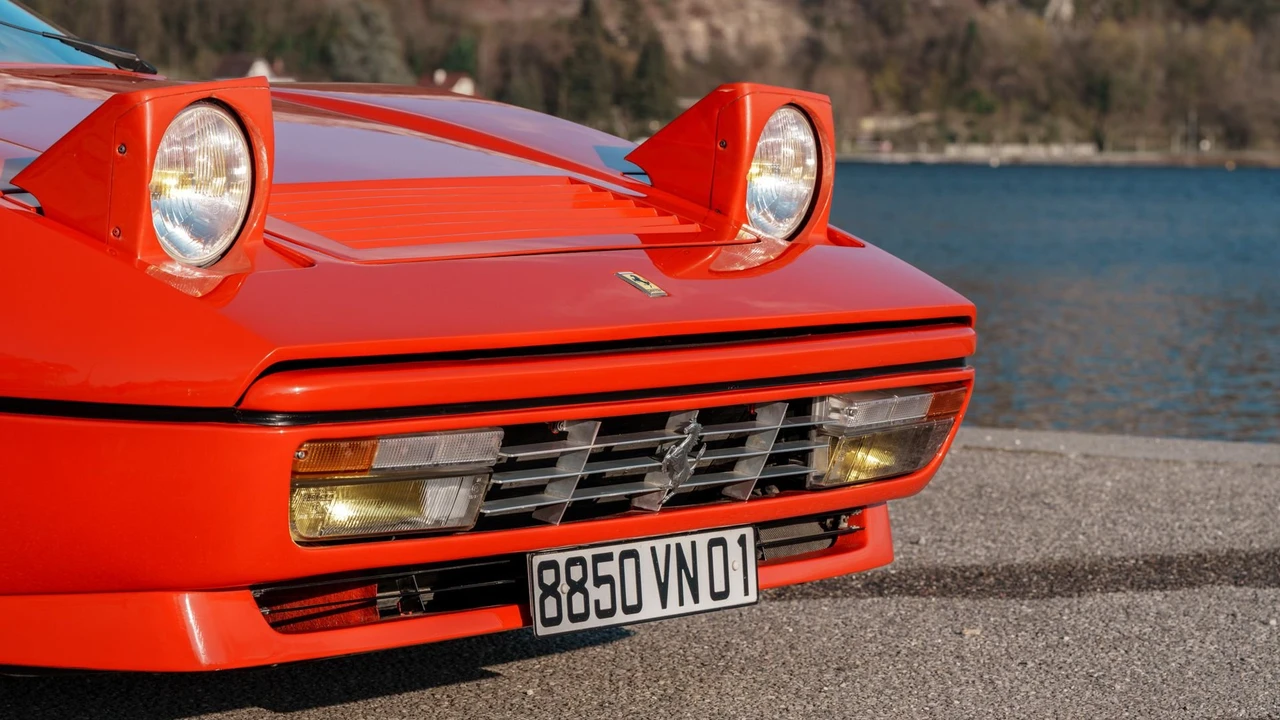 1988 Ferrari 328 GTS - Image 8 of 31