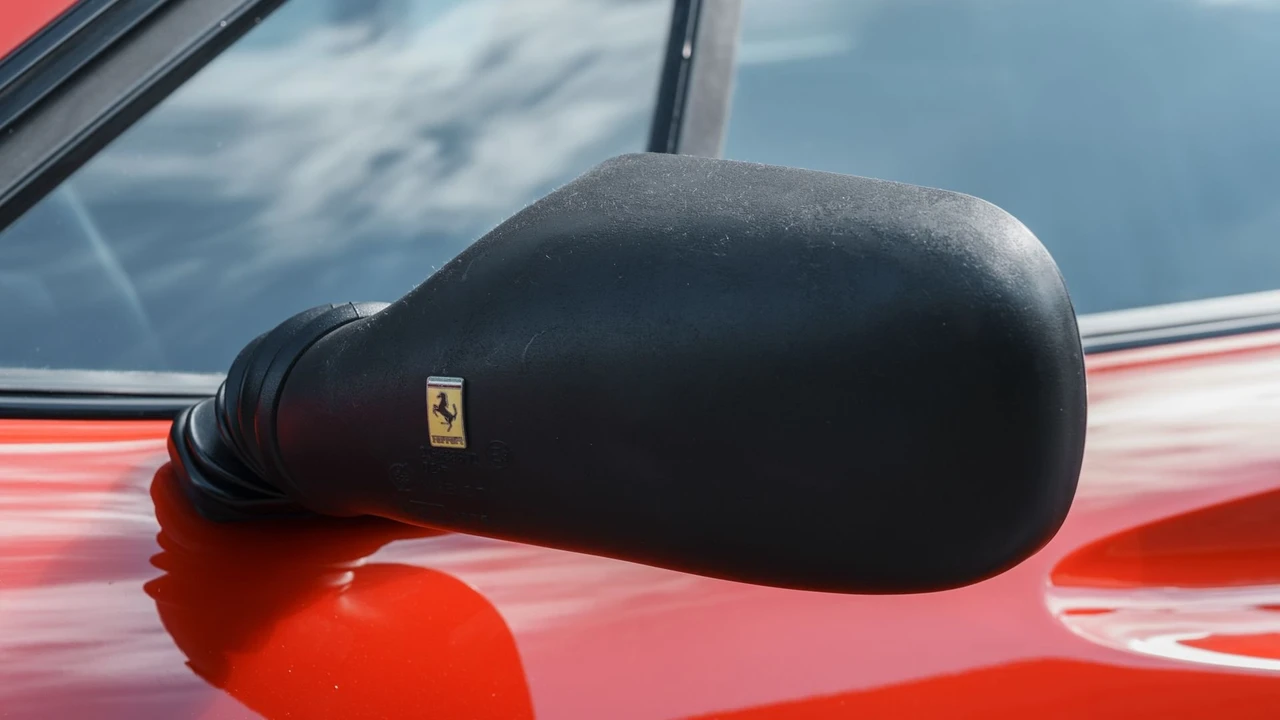 1988 Ferrari 328 GTS - Image 24 of 31