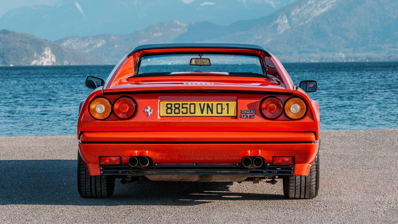 1988 Ferrari 328 GTS - Image 5 of 31