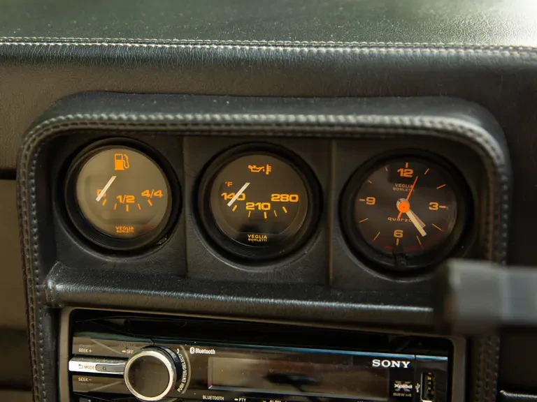 1988 Ferrari 328 GTS - Image 23 of 31