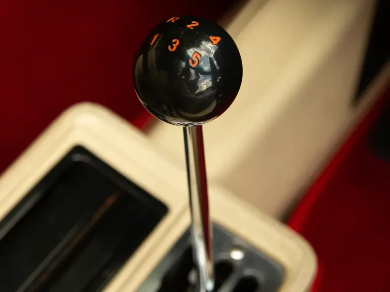 1988 Ferrari 328 GTS - Image 24 of 31