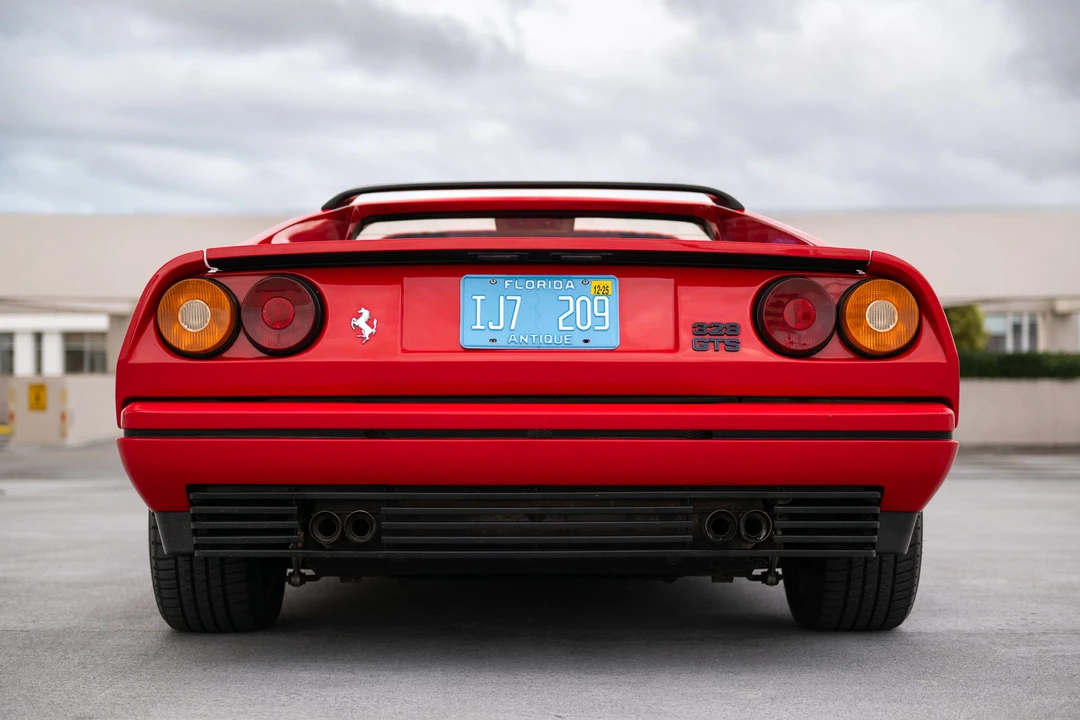 1988 Ferrari 328 GTS - Image 18 of 31