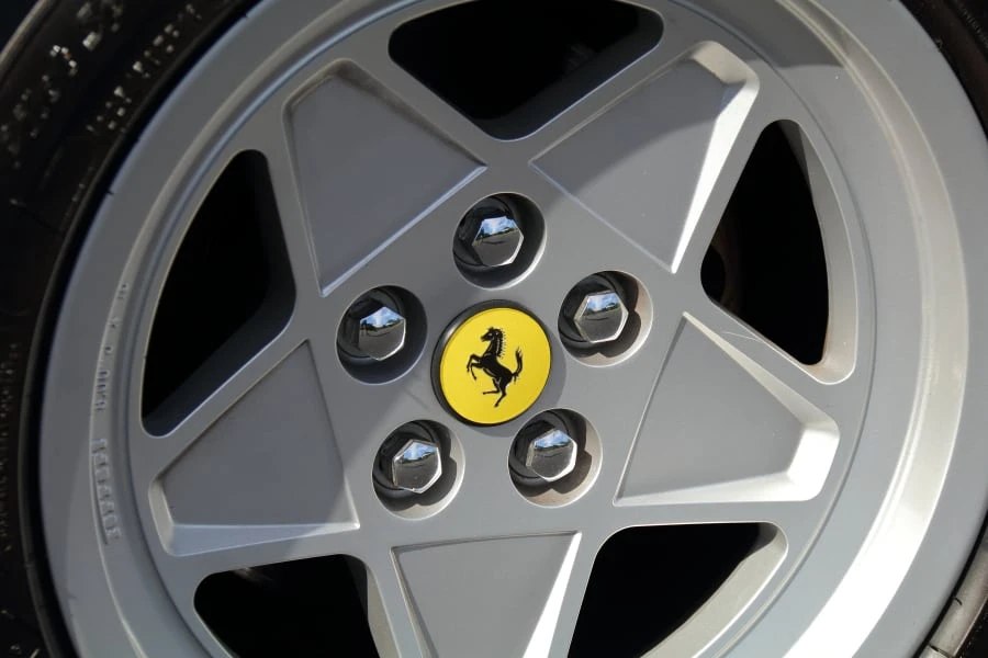 1988 Ferrari 328 GTS - Image 13 of 31