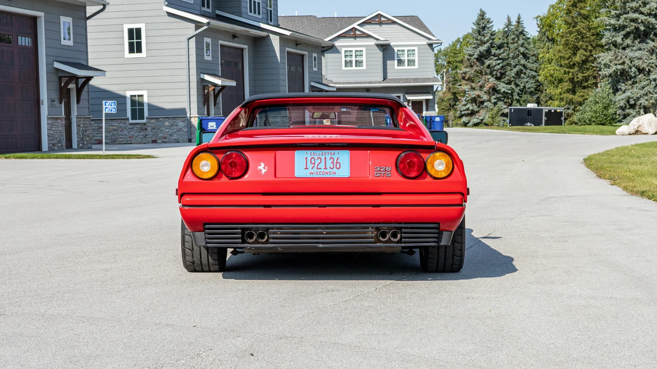 1988 Ferrari 328 GTS - Image 16 of 31