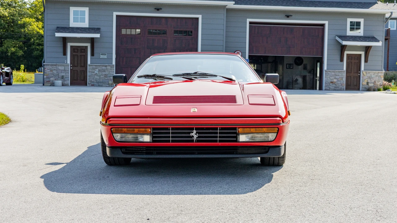 1988 Ferrari 328 GTS - Image 9 of 31