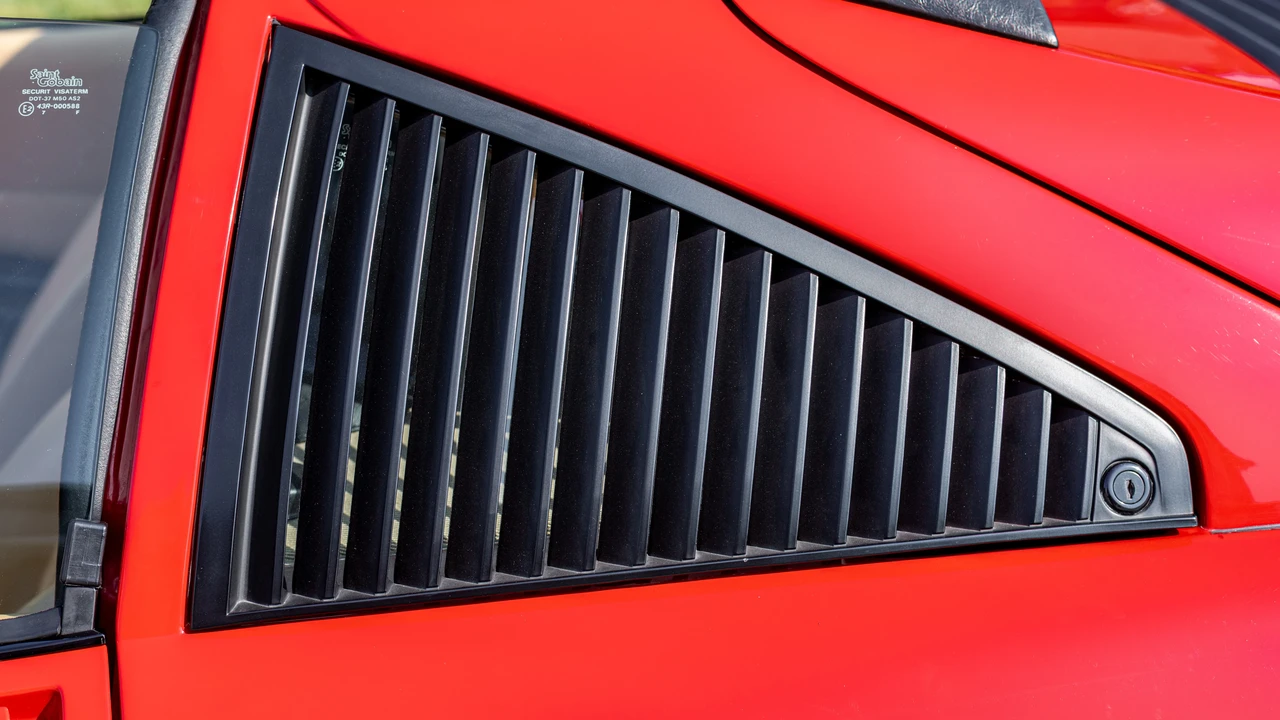 1988 Ferrari 328 GTS - Image 31 of 31