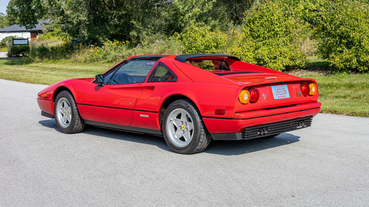 1988 Ferrari 328 GTS - Image 4 of 31