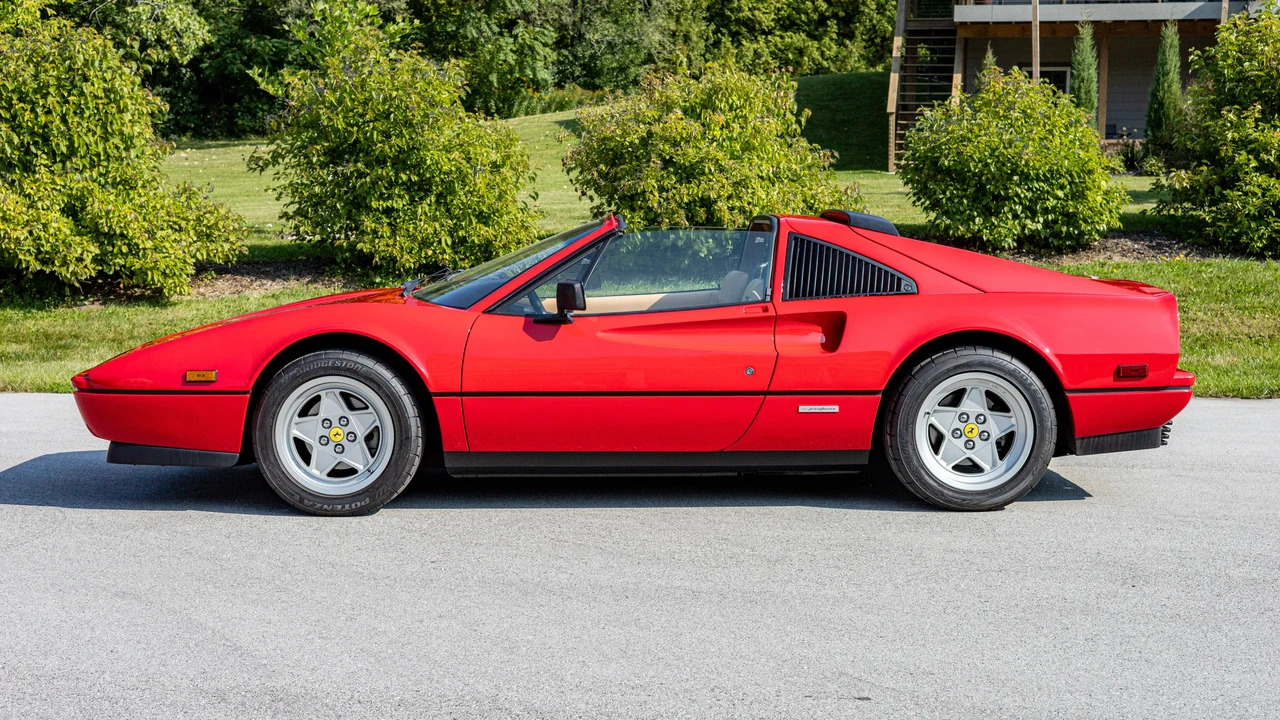 1988 Ferrari 328 GTS - Image 5 of 31
