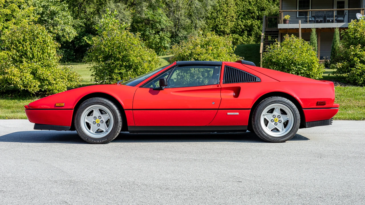 1988 Ferrari 328 GTS - Image 14 of 31
