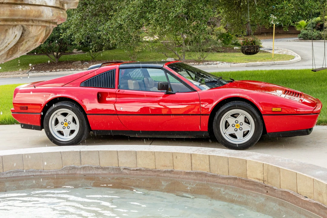 1988 Ferrari 328 GTS - Image 11 of 31
