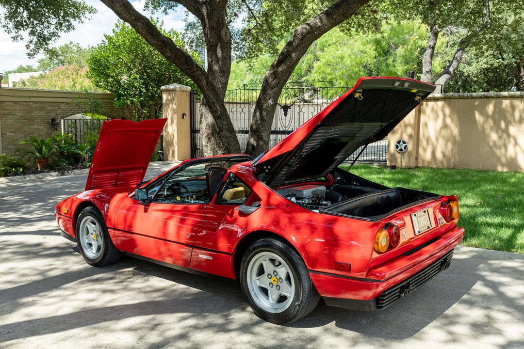 1988 Ferrari 328 GTS - Image 19 of 31