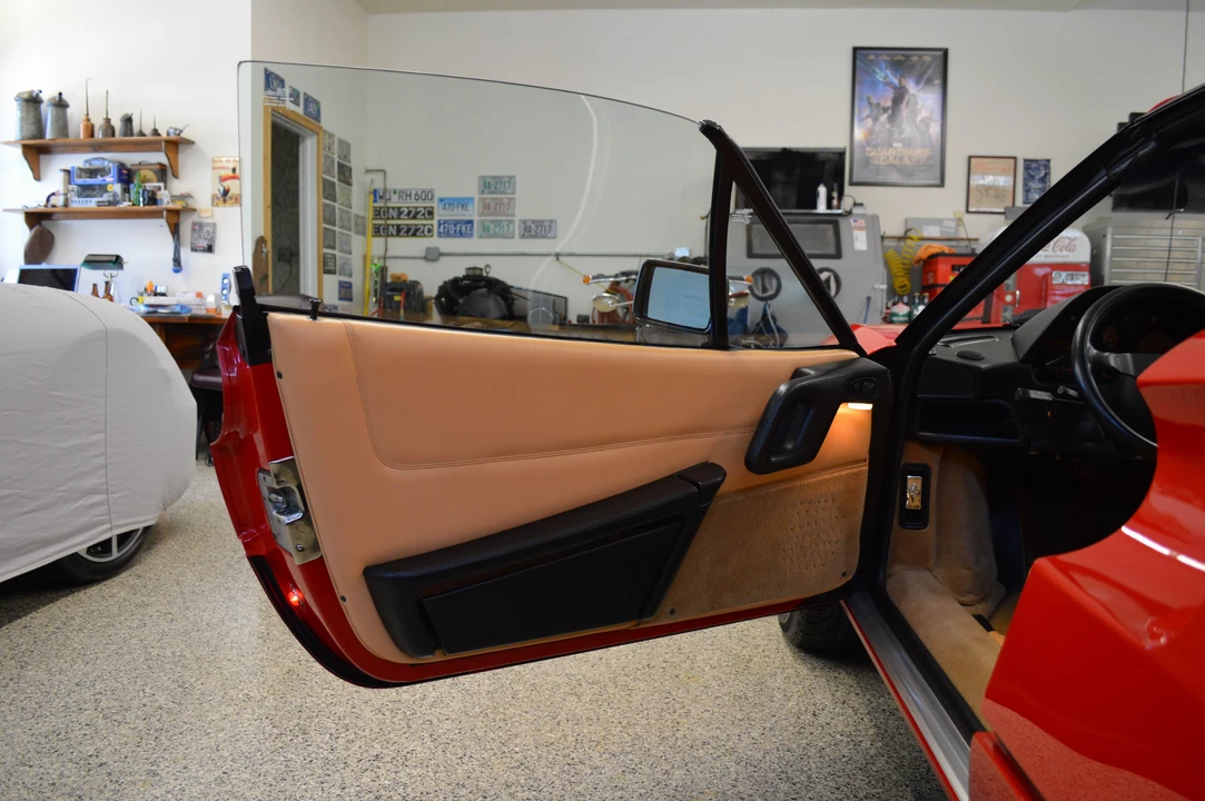 1988 Ferrari 328 GTS - Image 26 of 31