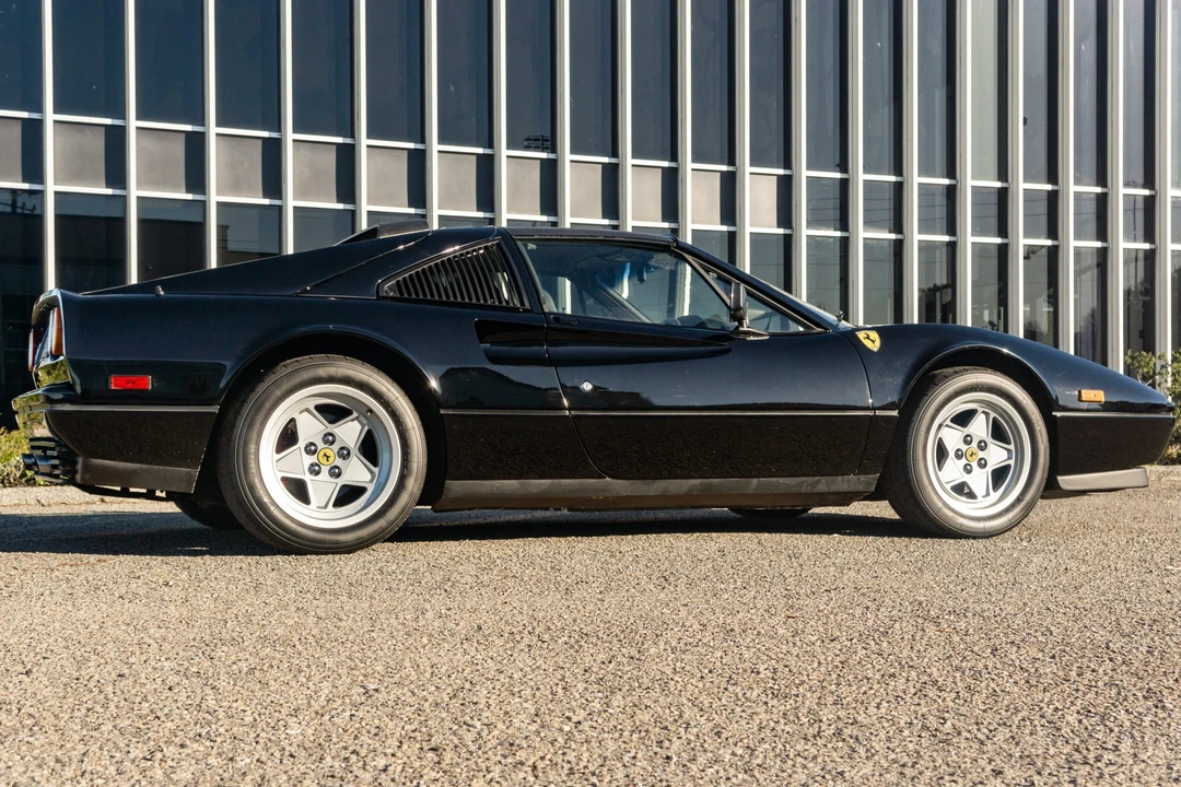 1988 Ferrari 328 GTS - Image 10 of 31