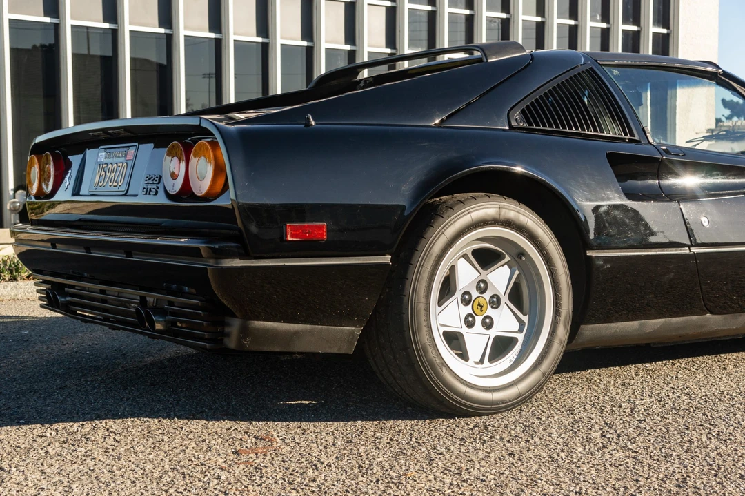 1988 Ferrari 328 GTS - Image 18 of 31