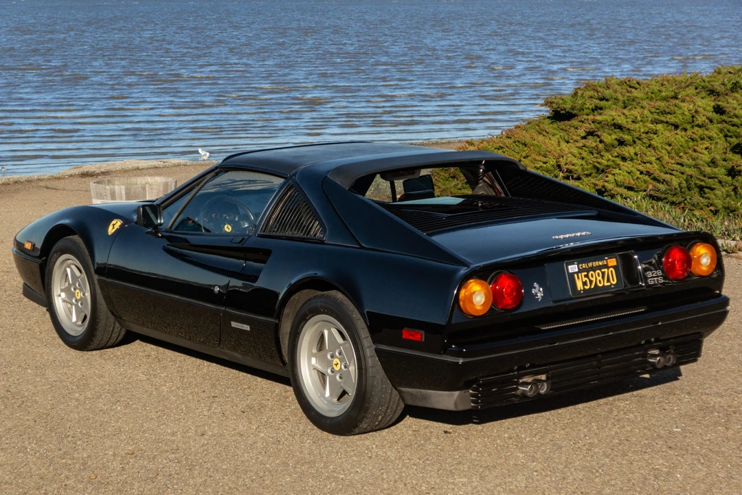 1988 Ferrari 328 GTS - Image 5 of 31