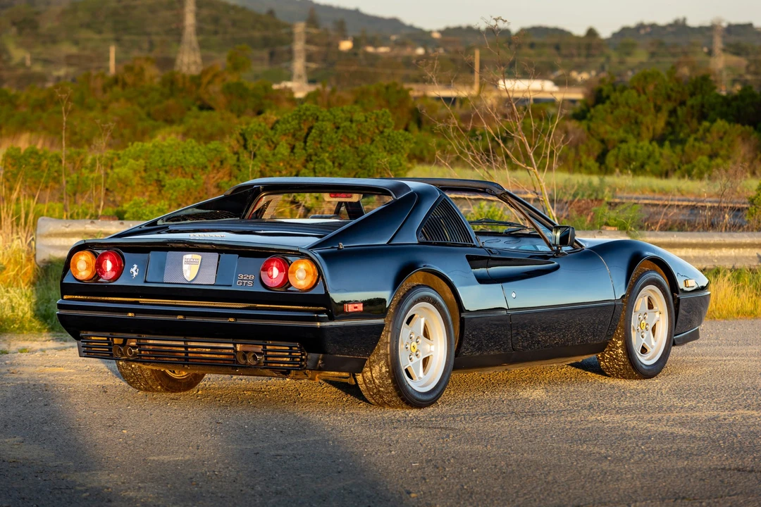 1988 Ferrari 328 GTS - Image 26 of 31