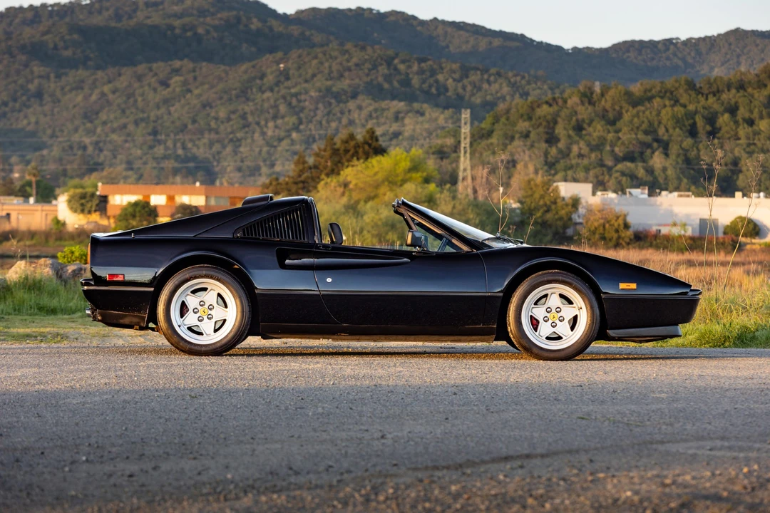 1988 Ferrari 328 GTS - Image 29 of 31