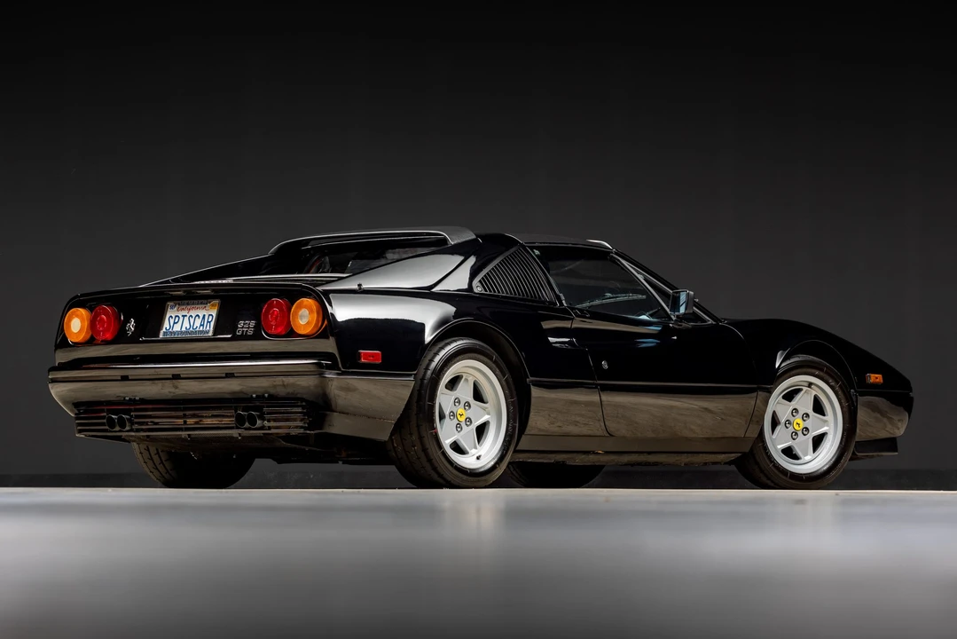 1988 Ferrari 328 GTS - Image 26 of 31