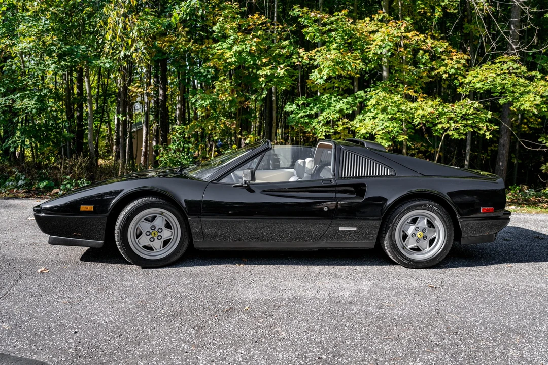 1988 Ferrari 328 GTS - Image 9 of 31