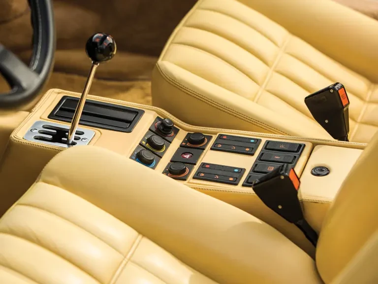 1988 Ferrari 328 GTS - Image 21 of 31